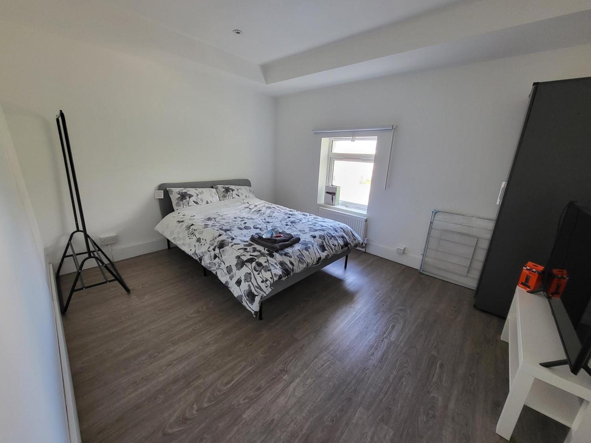 Private Room Near Central Ideal For City Explorers Londen Buitenkant foto